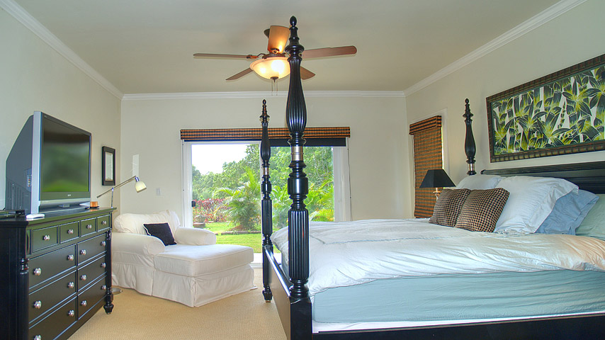 Bedroom in one of our kauai luxury accommodation