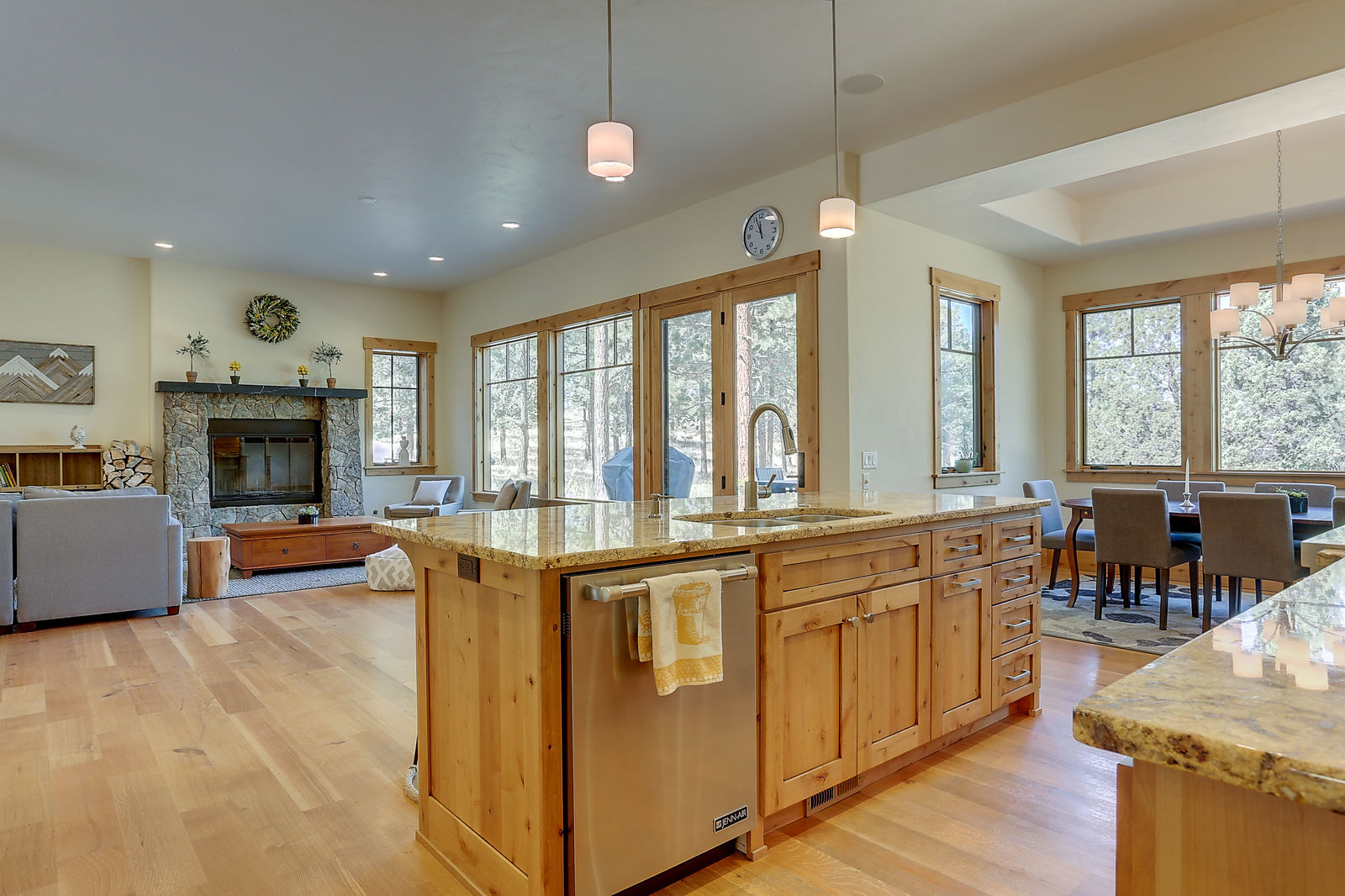 Beautiful kitchen in our vacation homes in bend